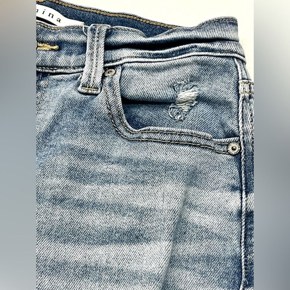 Eunina Light Blue Distressed Rocky High Rise Boyfriend Jeans Women’s Size 1 - Picture 6 of 16